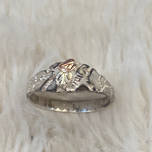 Landstroms Jewelry - Black Hills Nugget Ring